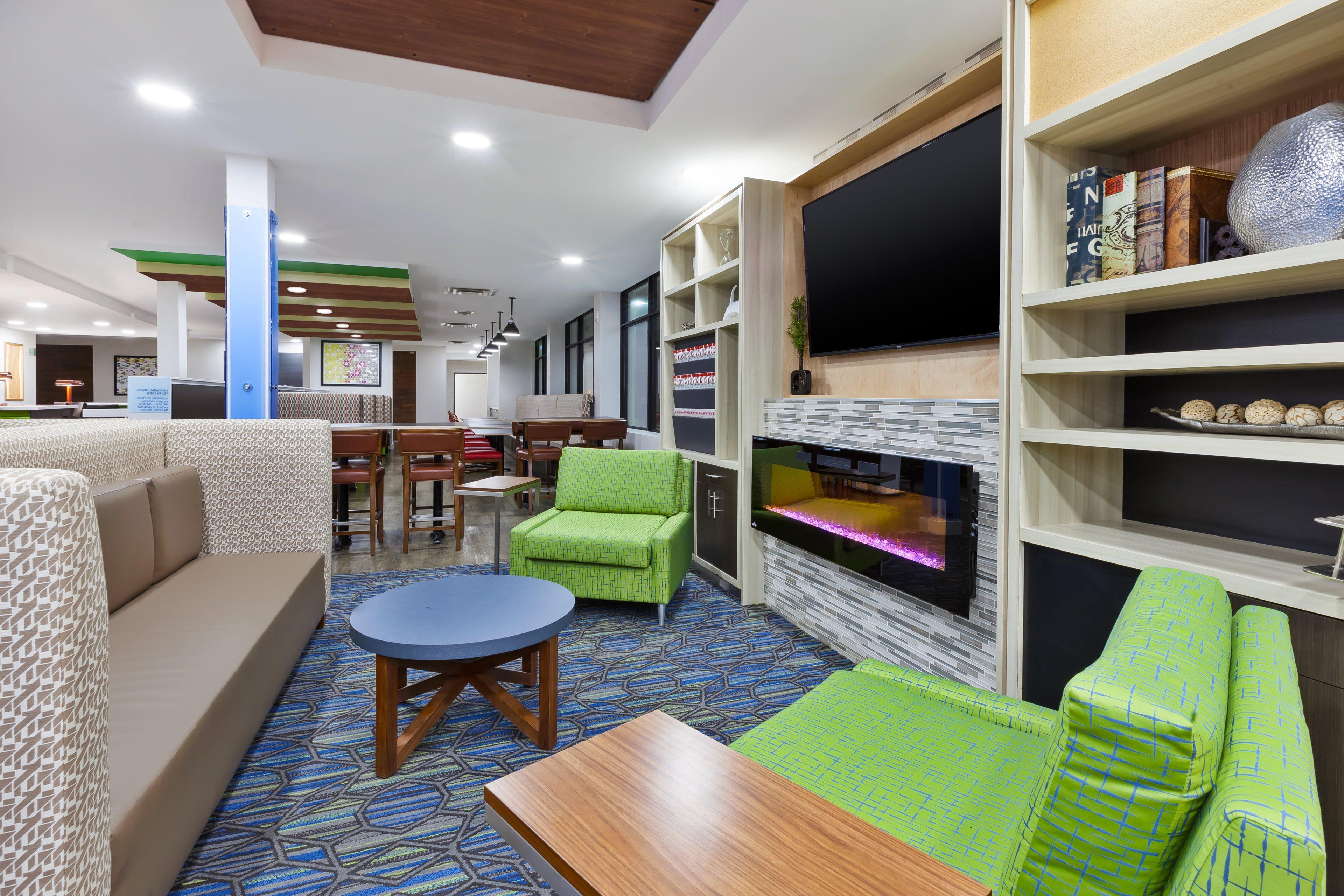 Holiday Inn Express Winnipeg Airport - Polo Park By Ihg Екстер'єр фото